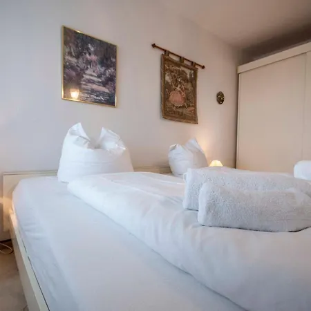 Strandnahe-ferienwohnung-fb12-01