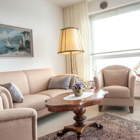 Strandnahe-ferienwohnung-fb12-01 Апартаменты